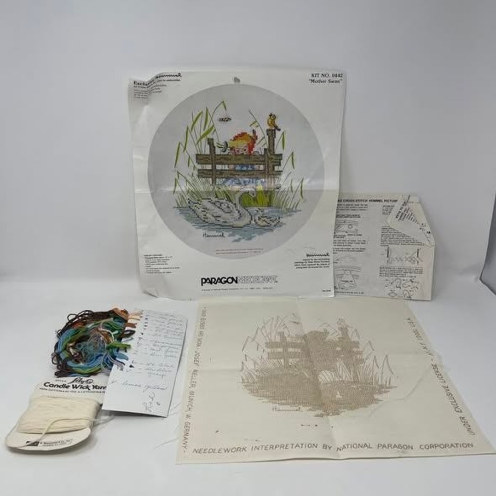 VTG 1980 Paragon Mother Swan 0442 Counted Cross Stitch‎ Kit 12 x 12 Stamped